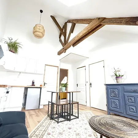 Appartement Poutrelle Egreville Exterior foto